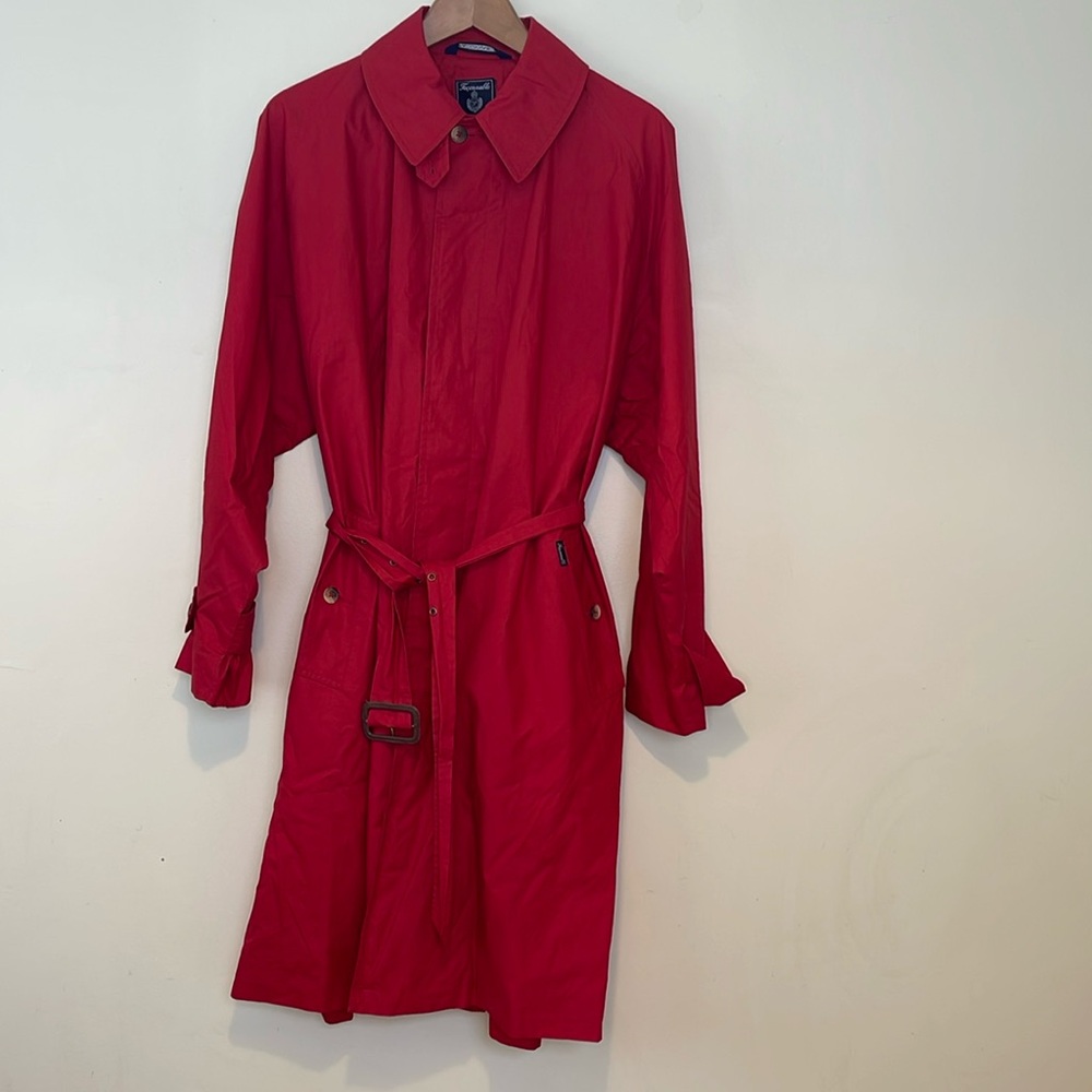 Women’s Faconnable Red Trench Coat, sz Large